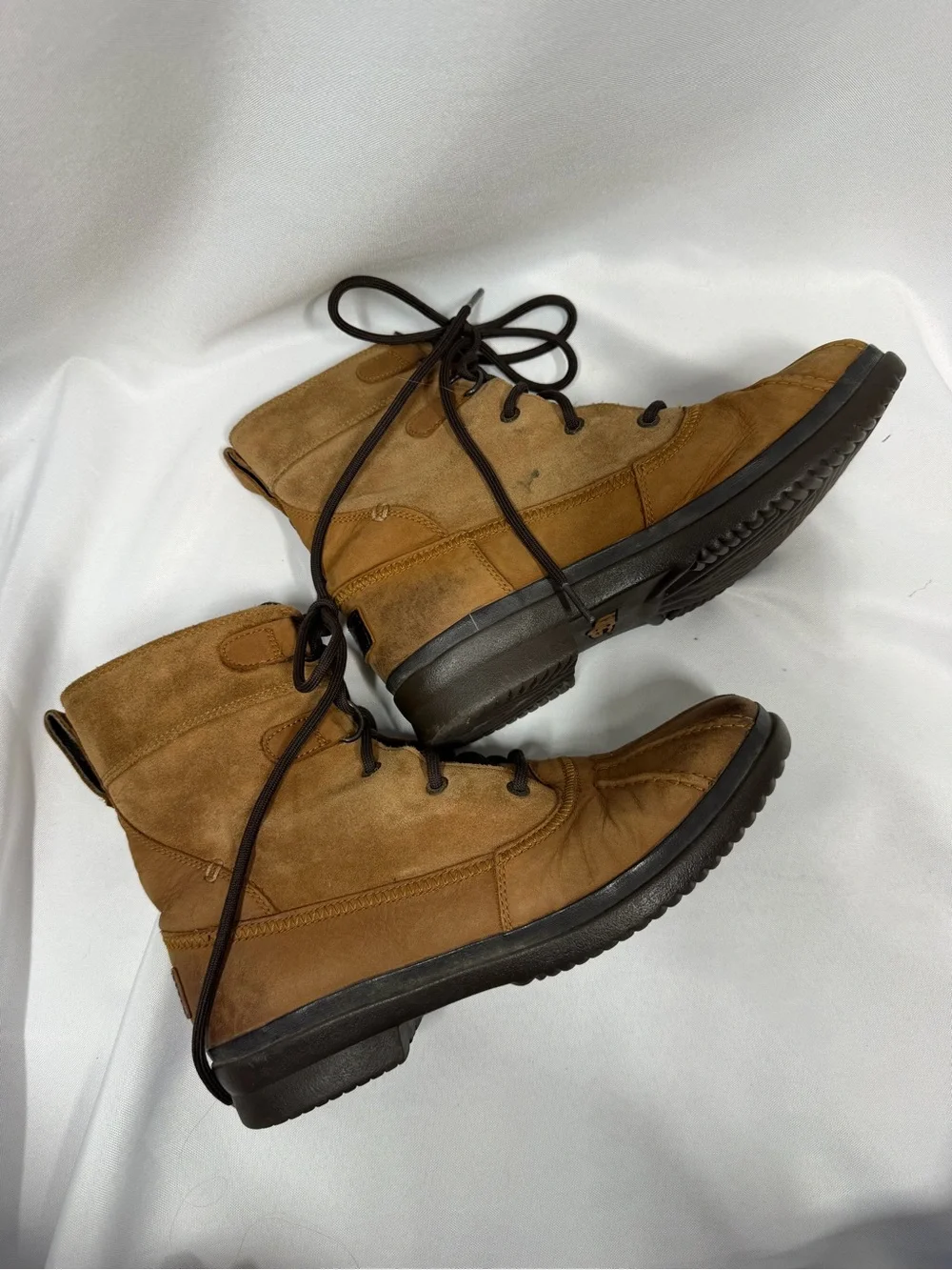 UGG | Azaria Waterproof Boots Brown Leather Lace Up Women's Size 9.5